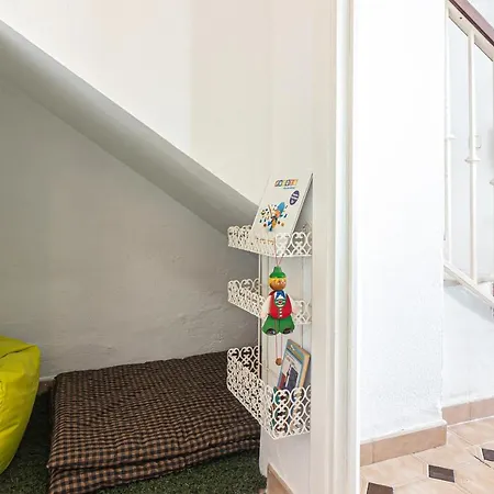 Holiday home Sea & Wave Al Rolo