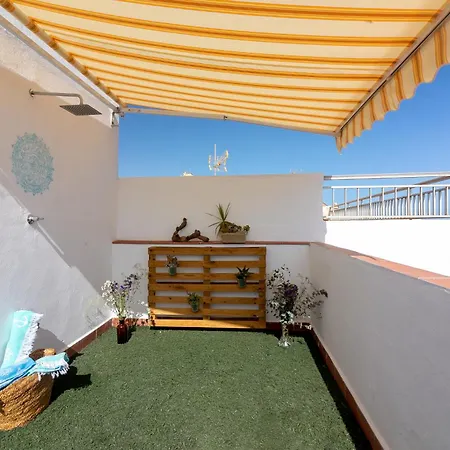 Holiday home Sea & Wave Al Rolo